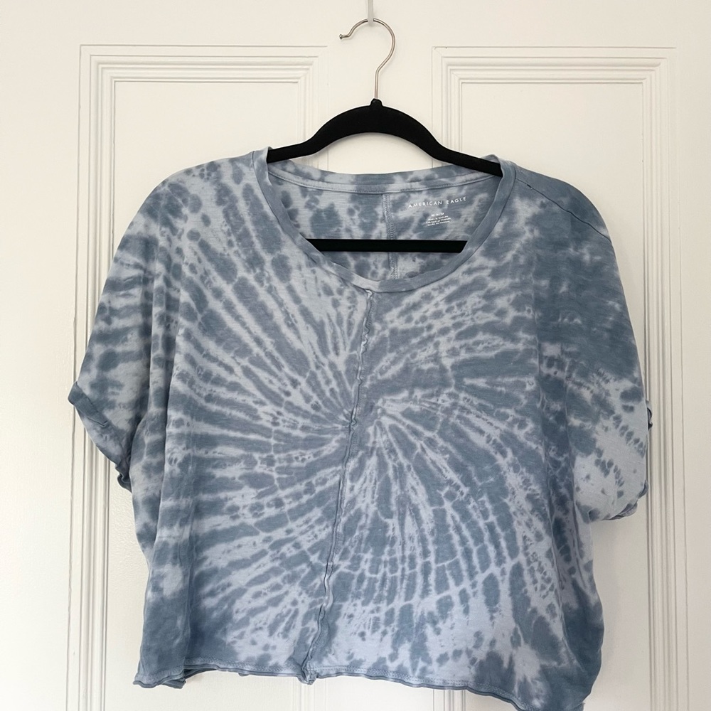 american eagle blue tshirt